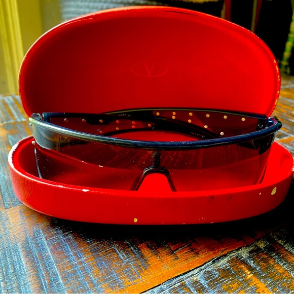 Valentino Sunglasses with Swarovski Crystal Embellishment 1143/N/S LN5VU 115 - Picture 10 of 11